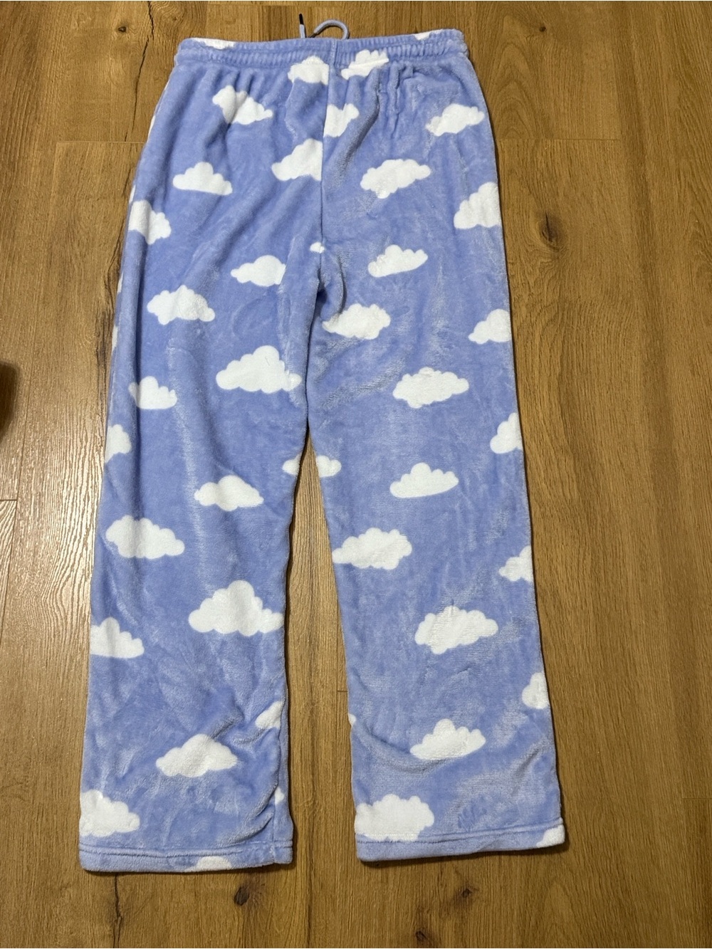 Women’s Plush Cloud-Print Pajama Pants - Light Blue